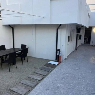 Аренда комфортного 3-комнатного дома с отдельной кухней, 88 м², район Фалеза Норд, Констанца, Румыния